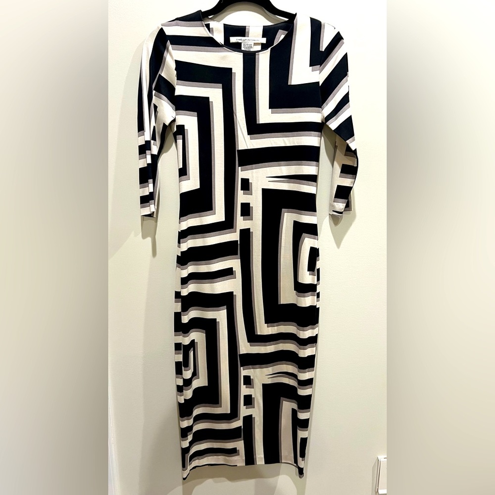 Diane Von Fürstenberg Dress Size 2 2011 Geometric Vogue